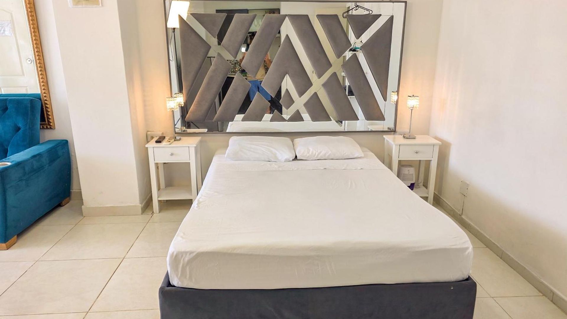 Estudios El Laguito Marina Del Rey Apartahotel