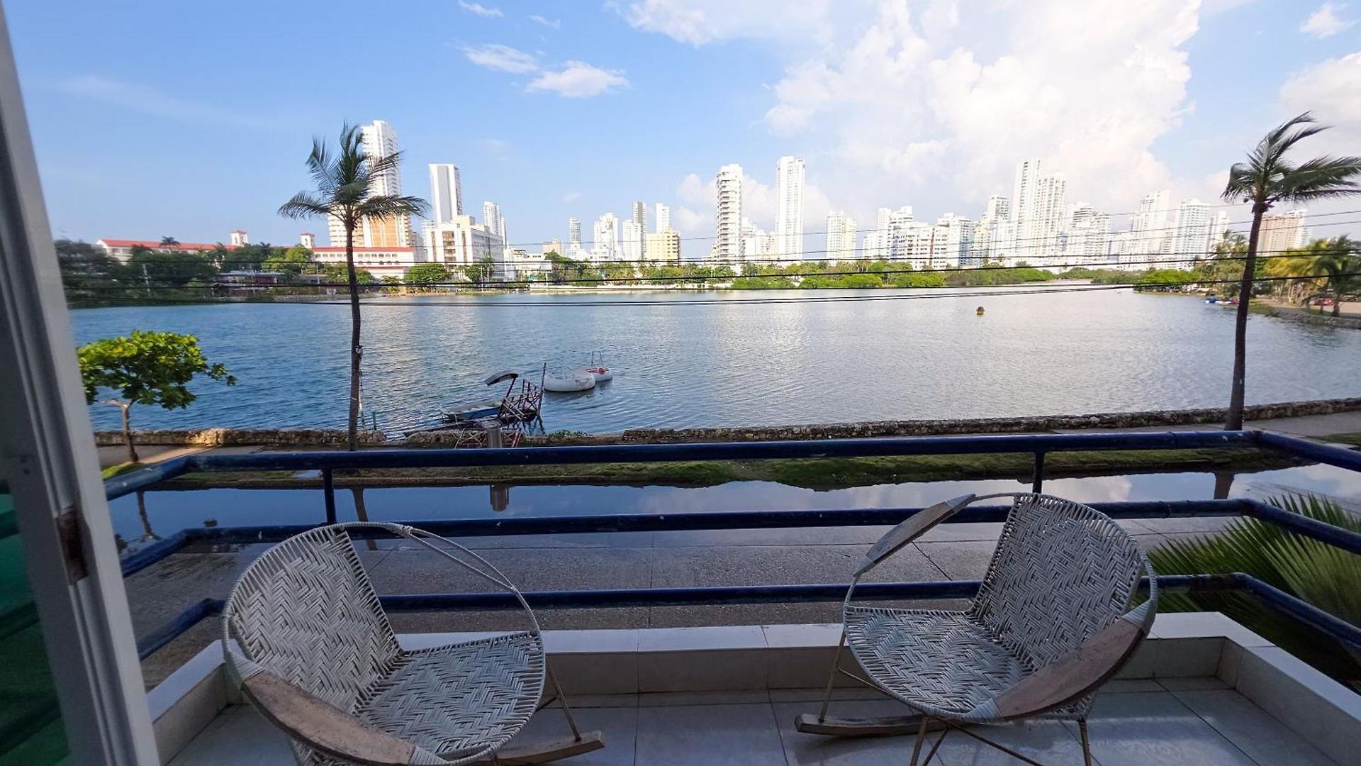 Apartahotel Estudios El Laguito Marina Del Rey 4*
