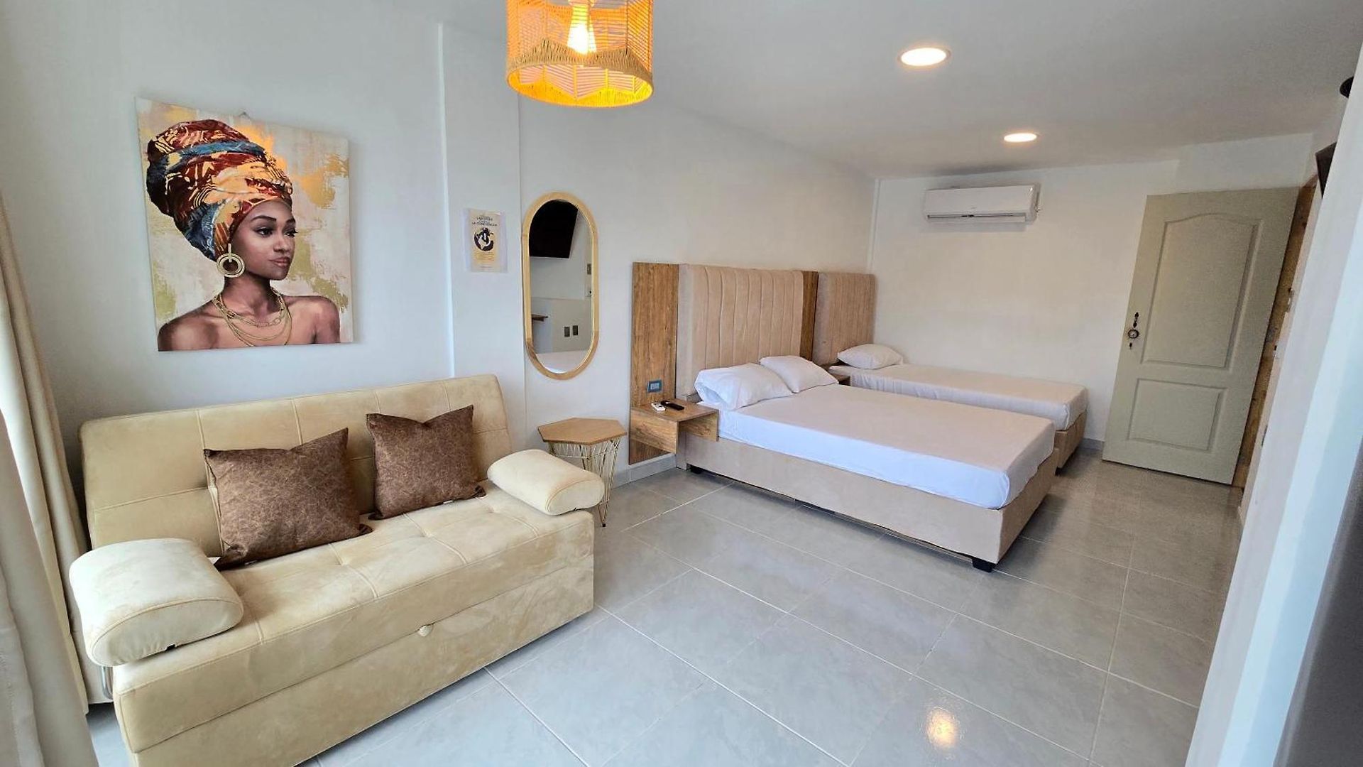 Estudios El Laguito Marina Del Rey Apartahotel Cartagena