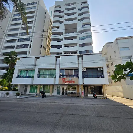 Apartahotel Estudios El Laguito Marina Del Rey 4*
