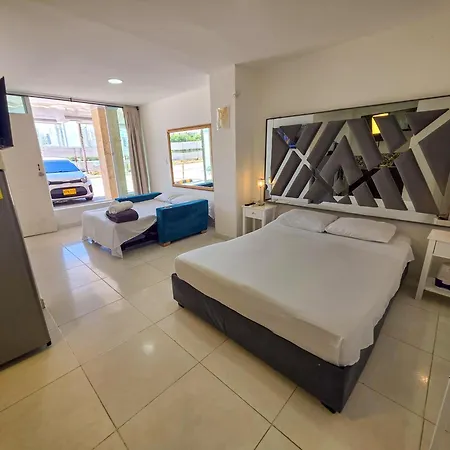 Apartahotel Estudios El Laguito Marina Del Rey