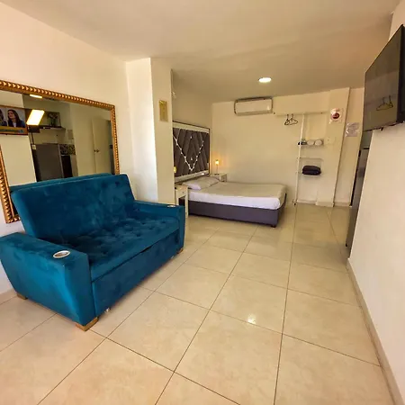 Estudios El Laguito Marina Del Rey Cartagena